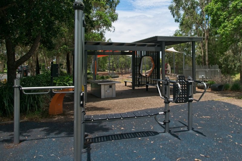 IRIS PLACE PARK BBQ Area