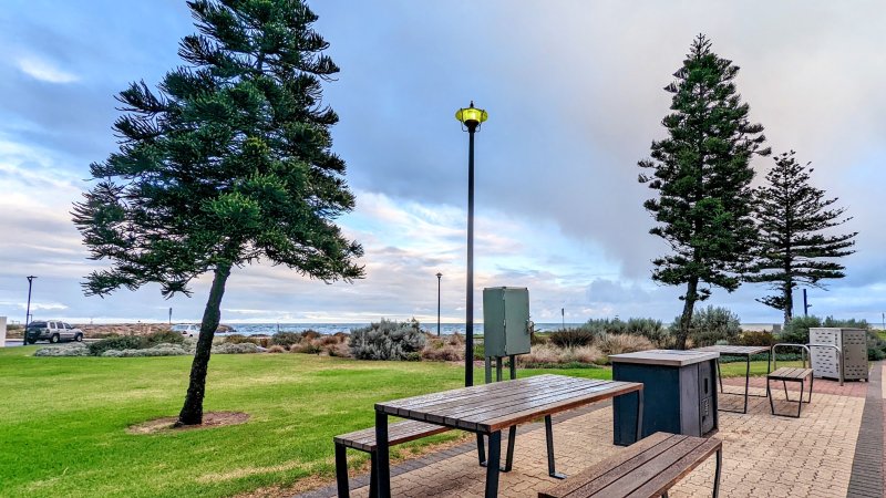 TARNIWARRA RESERVE BBQ Area