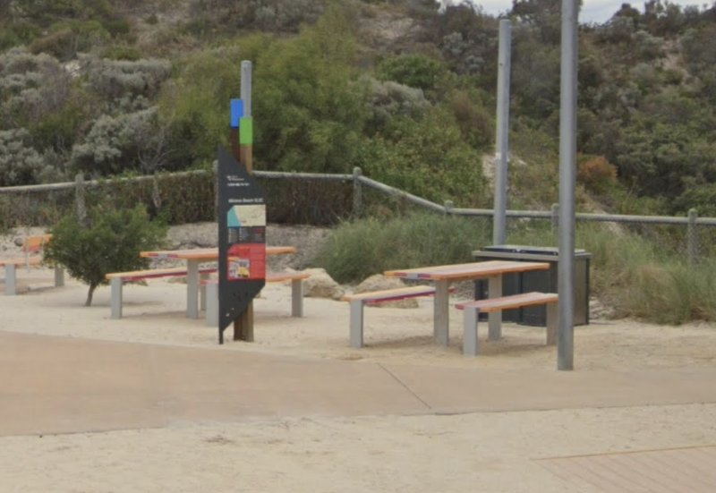 ALKIMOS BEACH BBQ Area