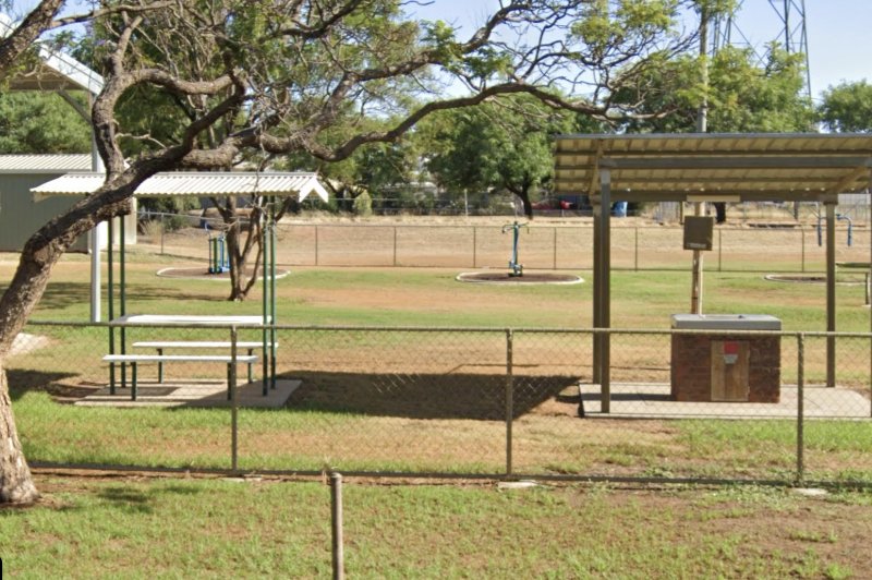 THALLON PARK BBQ Area