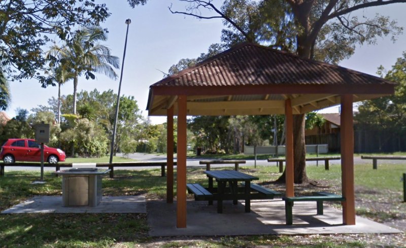 HEINRICH GERNS PARK BBQ Area