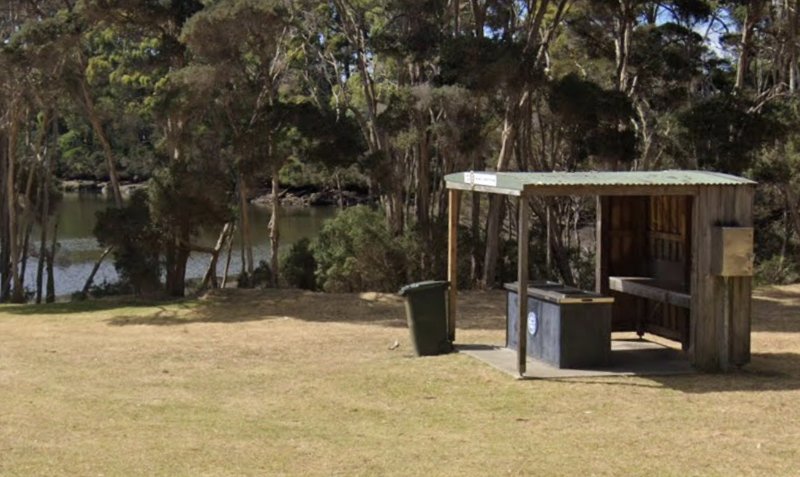 CAPE BRIDGE PICNIC GROUND BBQ Area