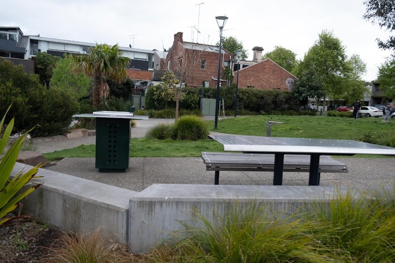 HAWKE ST PARK BBQ Area