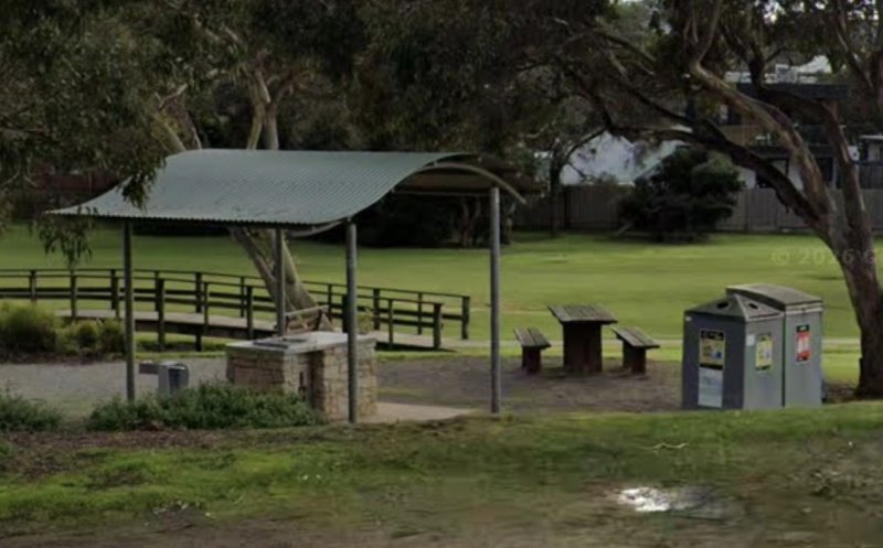CARNARVON AVENUE PLAYGROUND BBQ Area