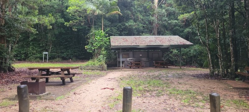 BELLBIRD CAMPGROUND BBQ Area