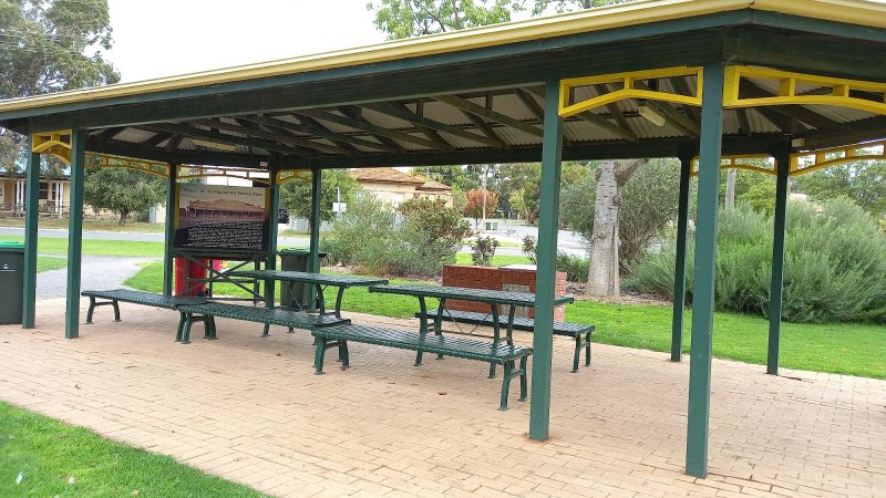 MURRAYVILLE PIONEER PARK BBQ Area
