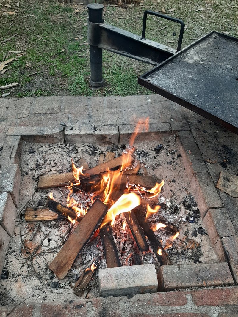 MOORABACK CAMPGROUND BBQ Area