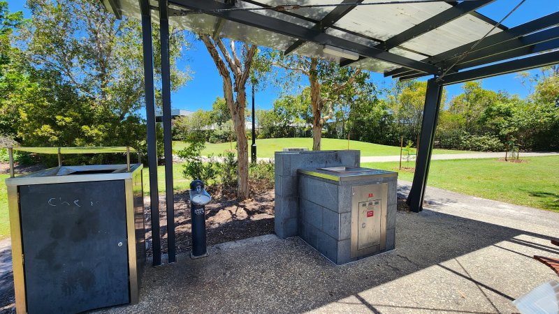 BRIGHTWATER COMMUNITY LAKE PARK BBQ Area