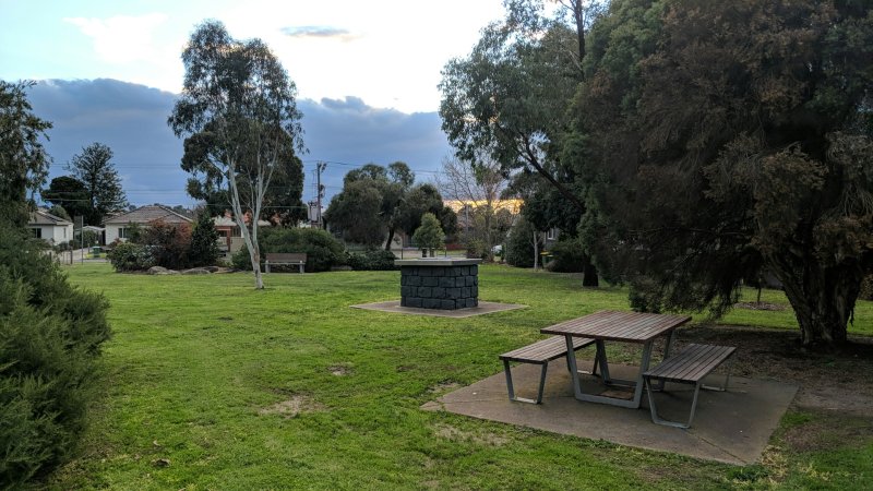 ANDREW BOYD RESERVE BBQ Area
