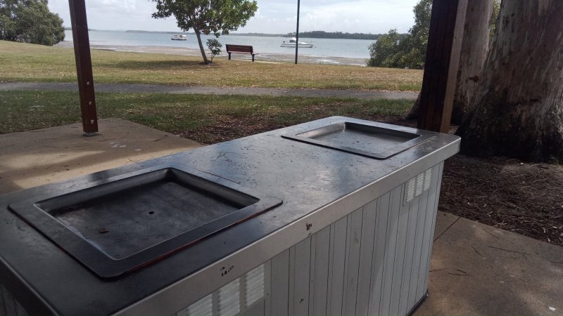 TOORBUL ESPLANADE FORESHORE BBQ Area
