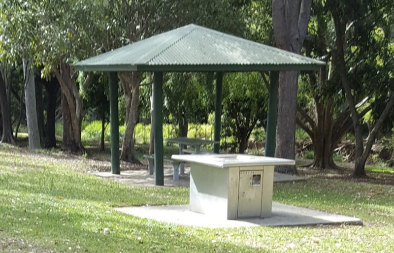 HUXTABLE PARK BBQ Area
