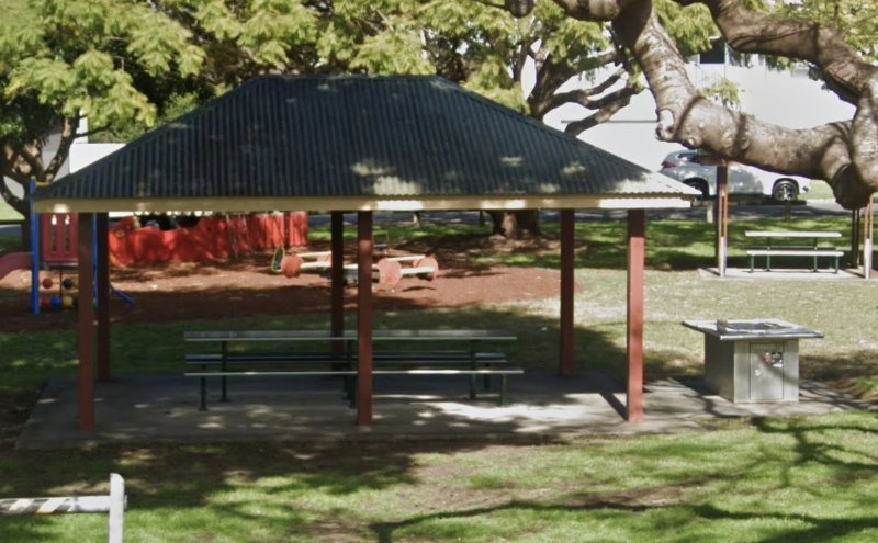 BENELONG PARK BBQ Area