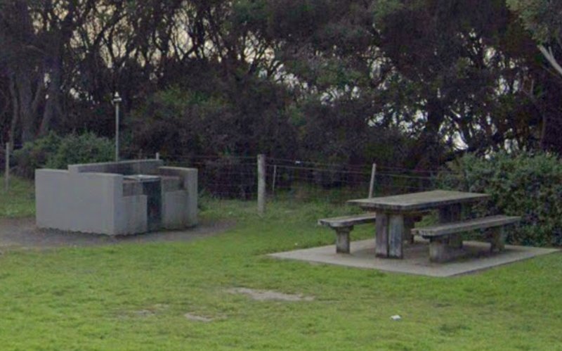 ANZAC MEMORIAL PARK BBQ Area