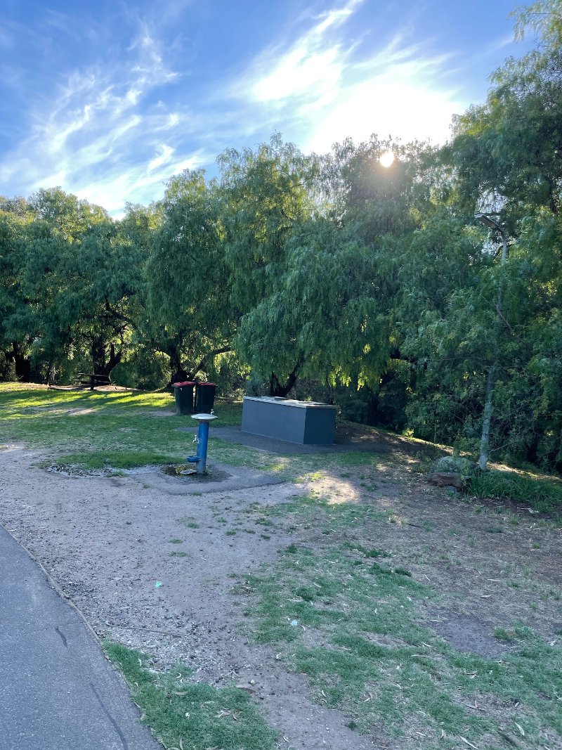 5 MILE CREEK RESERVE BBQ Area