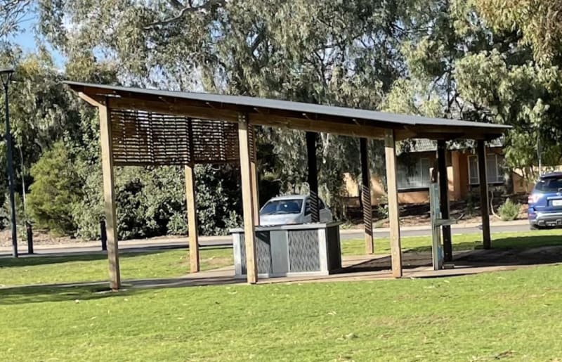 OAKLANDS RESERVE BBQ Area