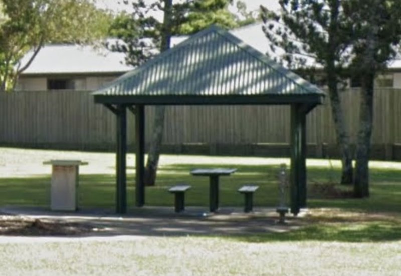 MABEL ELSIE PARK BBQ Area