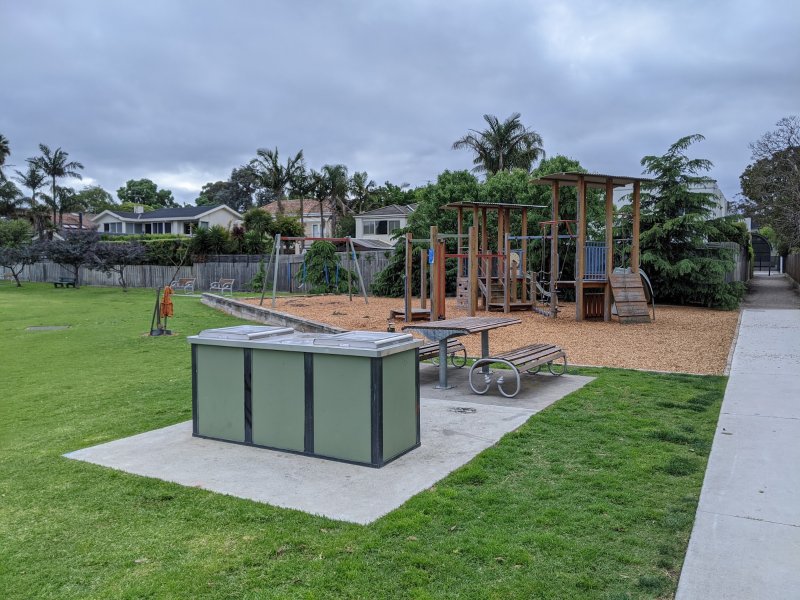 WHYTE ST RESERVE BBQ Area