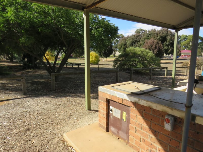 MURRAY TOWN PARK BBQ Area