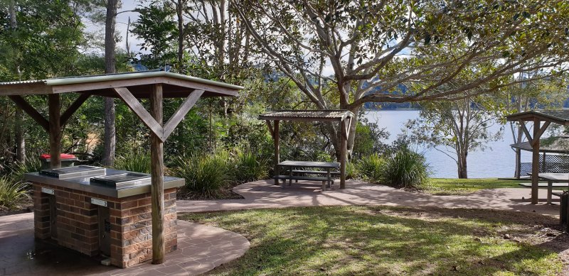 BAROON POCKET DAM  BBQ Area