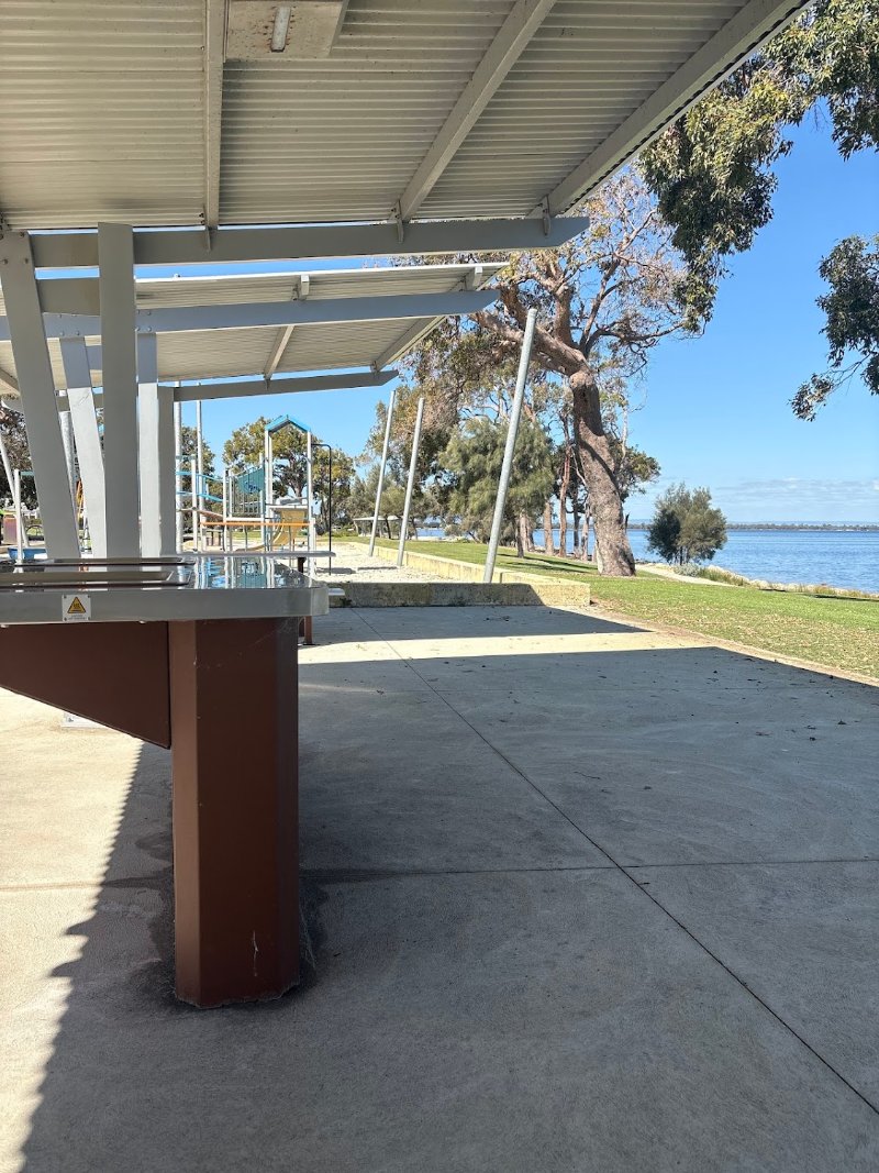COODANUP FORESHORE RESERVE BBQ Area