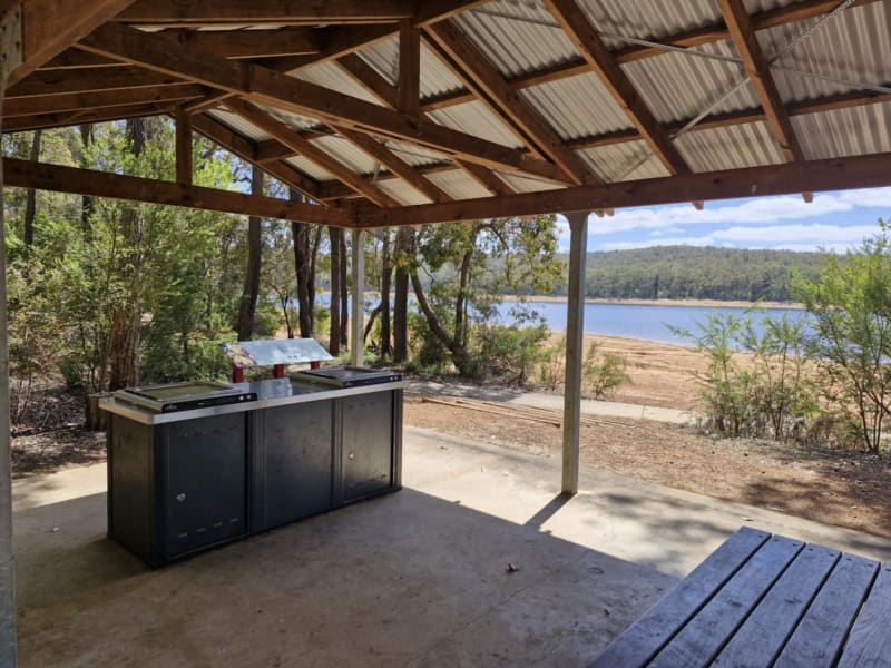 POTTERS GORGE CAMPGROUND BBQ Area