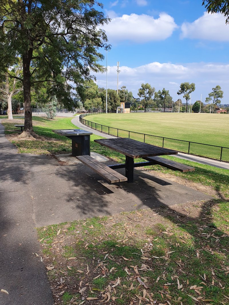 DONVALE RESERVE BBQ Area