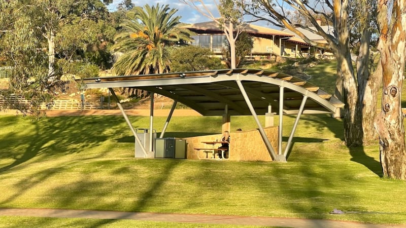 LOXTON APEX PARK BBQ Area