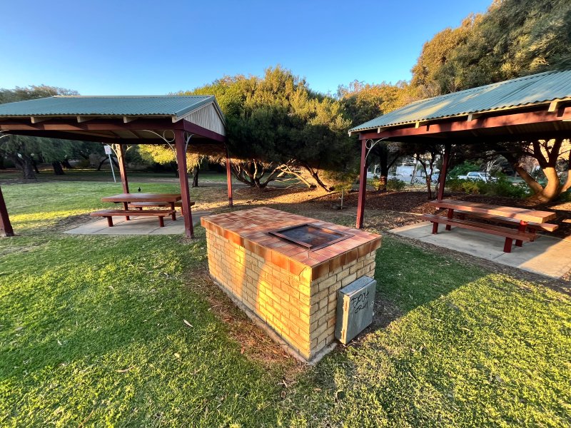FOUNDRY COURT BBQ Area