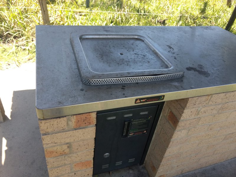 BROADWATER BEACH PICNIC AREA BBQ Area