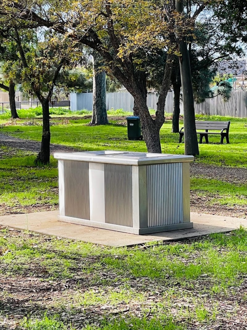 REX JONES RESERVE BBQ Area