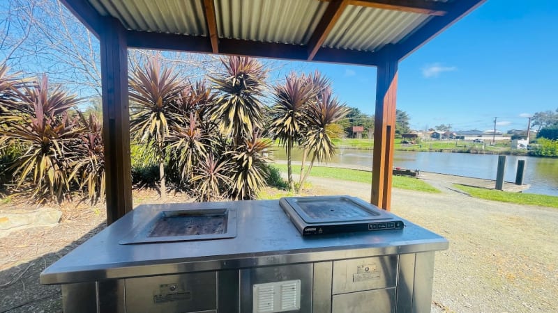 BYETHORN PARK BBQ Area