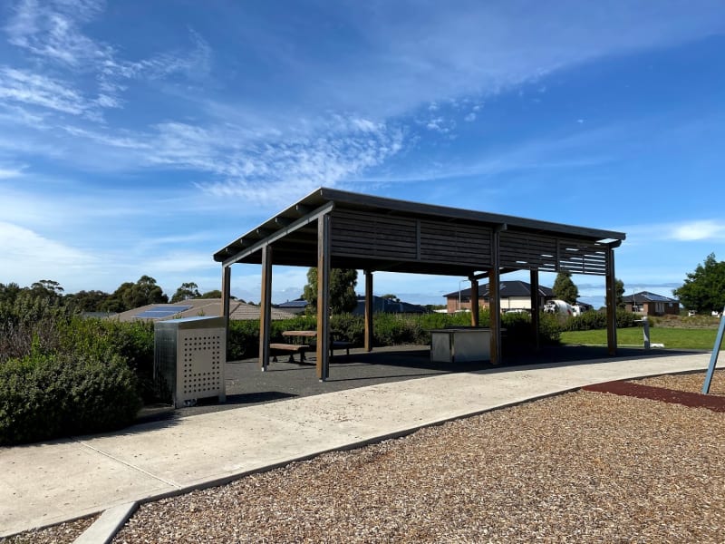 FABLE WAY RESERVE BBQ Area