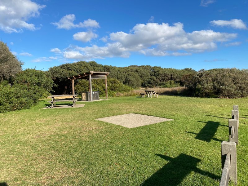 BANCOORA BEACH LOOKOUT BBQ Area