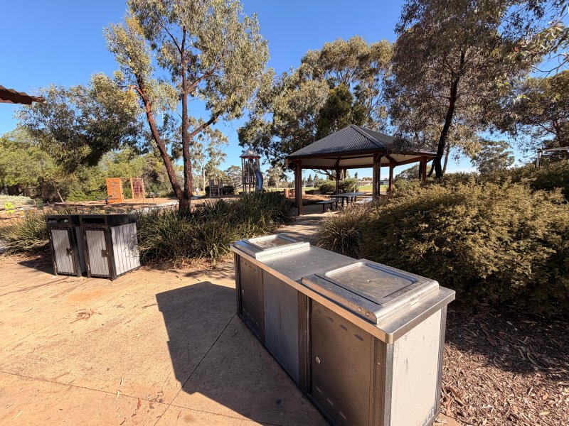 SELWYN PARK BBQ Area