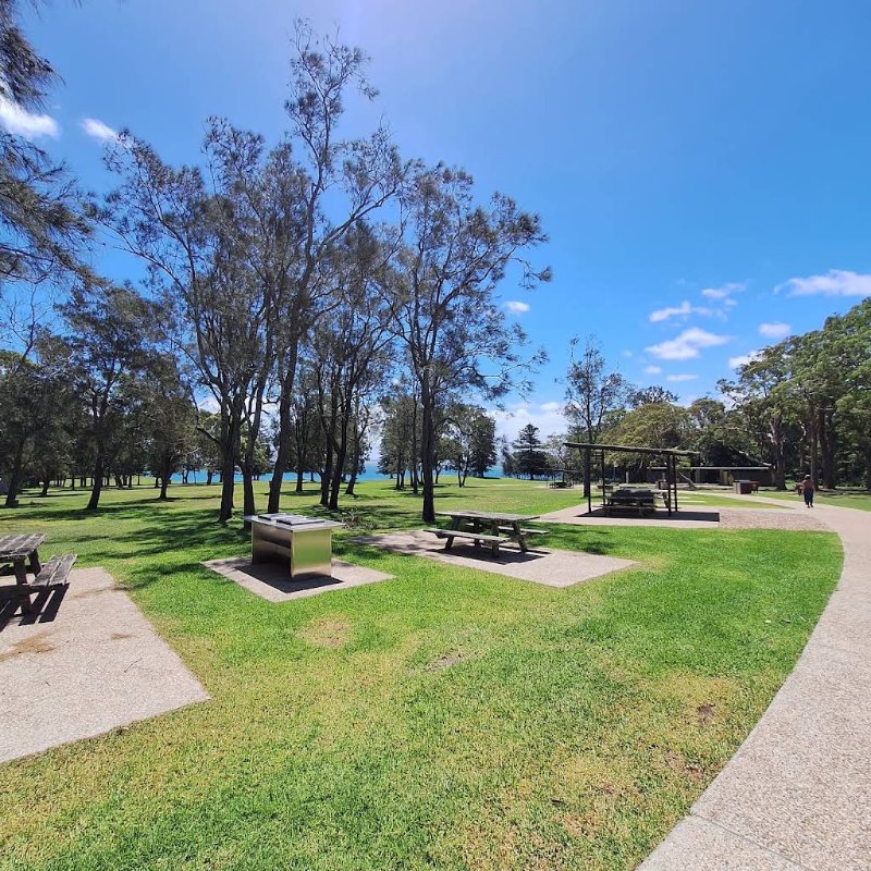 COMMEMORATION FLAT PICNIC AREA BBQ Area