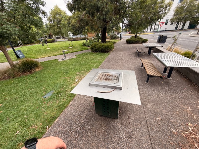 HAWKE ST PARK BBQ Area