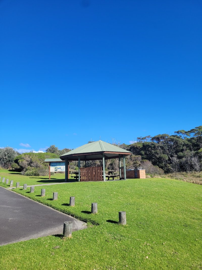 MYSTERY BAY SIGHTSEEING LOOKOUT BBQ Area