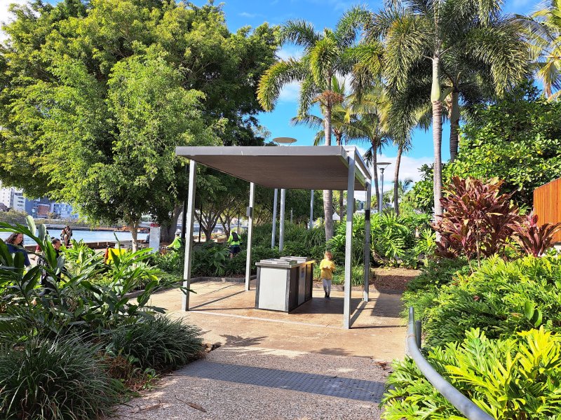 RIVERSIDE GREEN PLAYGROUND BBQ Area