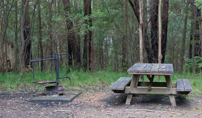 BOUNDARY FALLS CAMPGROUND AND PICNIC AREA BBQ Area