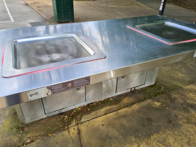 HOWARD DAWSON RESERVE PLAYGROUND BBQ Area