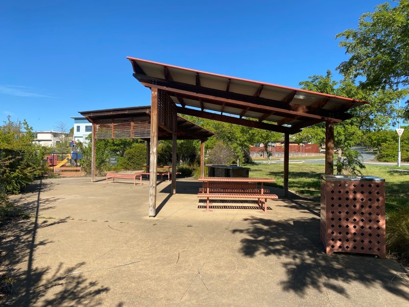 BONYTHON COMMUNITY PLAYGROUND BBQ Area