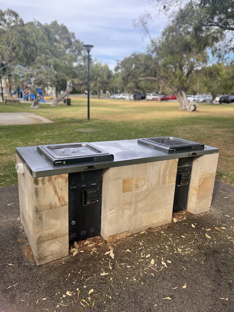 KEANES POINT RESERVE BBQ Area