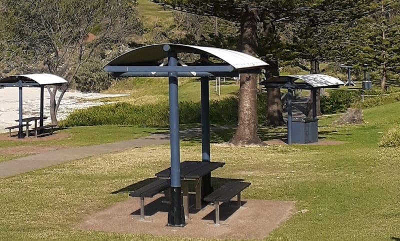 OXLEY BEACH RESERVE BBQ Area