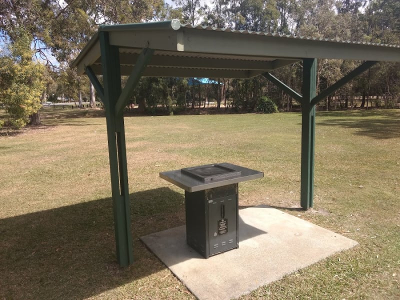 CASCADE GARDENS BBQ Area