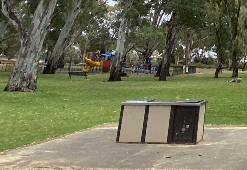 THE GUMS RESERVE BBQ Area