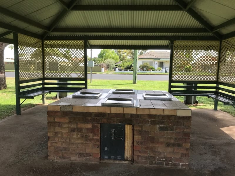 WAHROONGA PARK BBQ Area