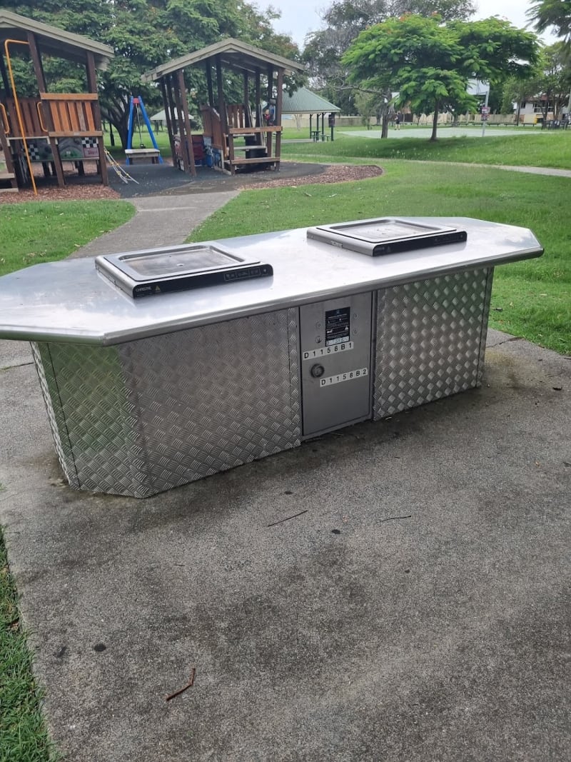 MULLBEAM PARK BBQ Area