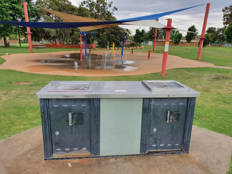 ELSTON PARK BBQ Area