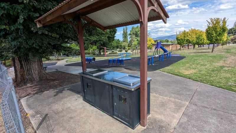 RICHMOND PARK BBQ Area