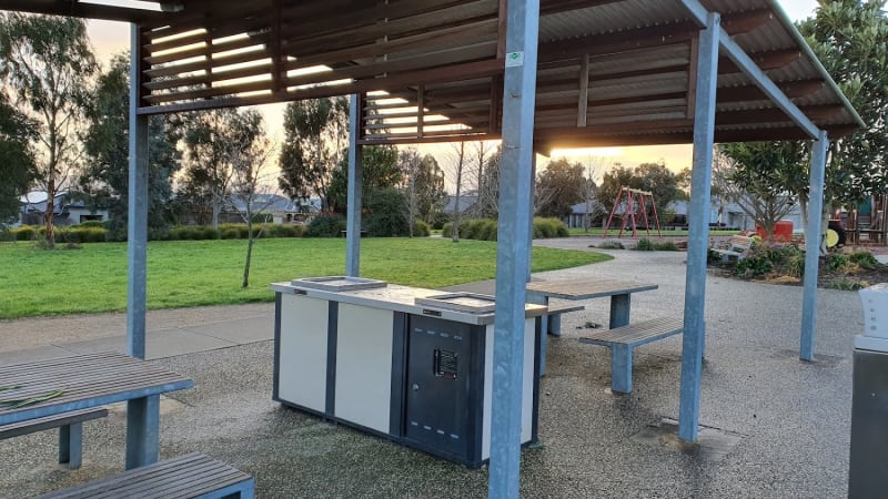 PINNACLE PARK BBQ Area